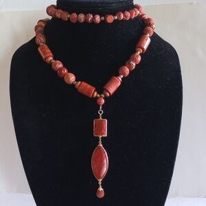 VINTAGE RED SPONGE POLSHED NATURAL CORAL NECKLACE 32" LARGE PENDANT